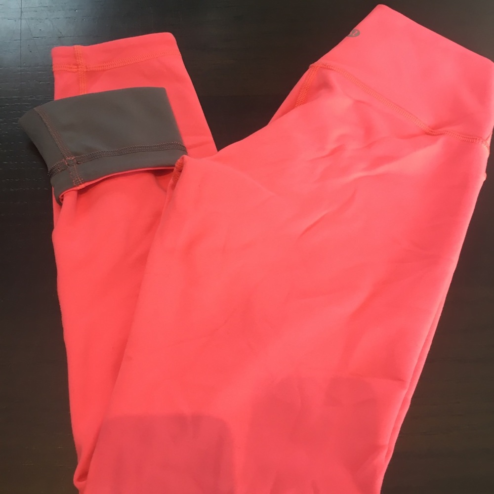 Reversible Lululemon yoga pants